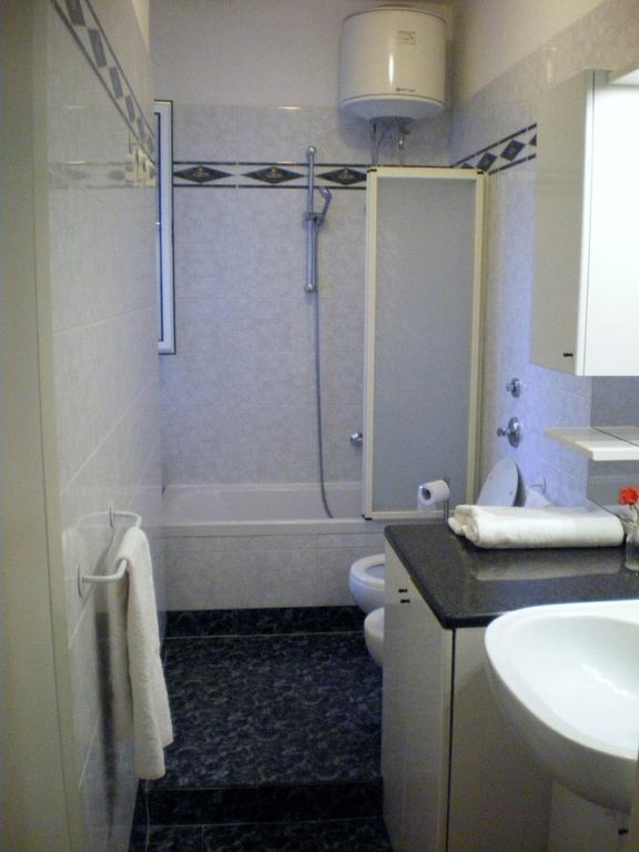 Apartment Melozzo Milano Cameră foto
